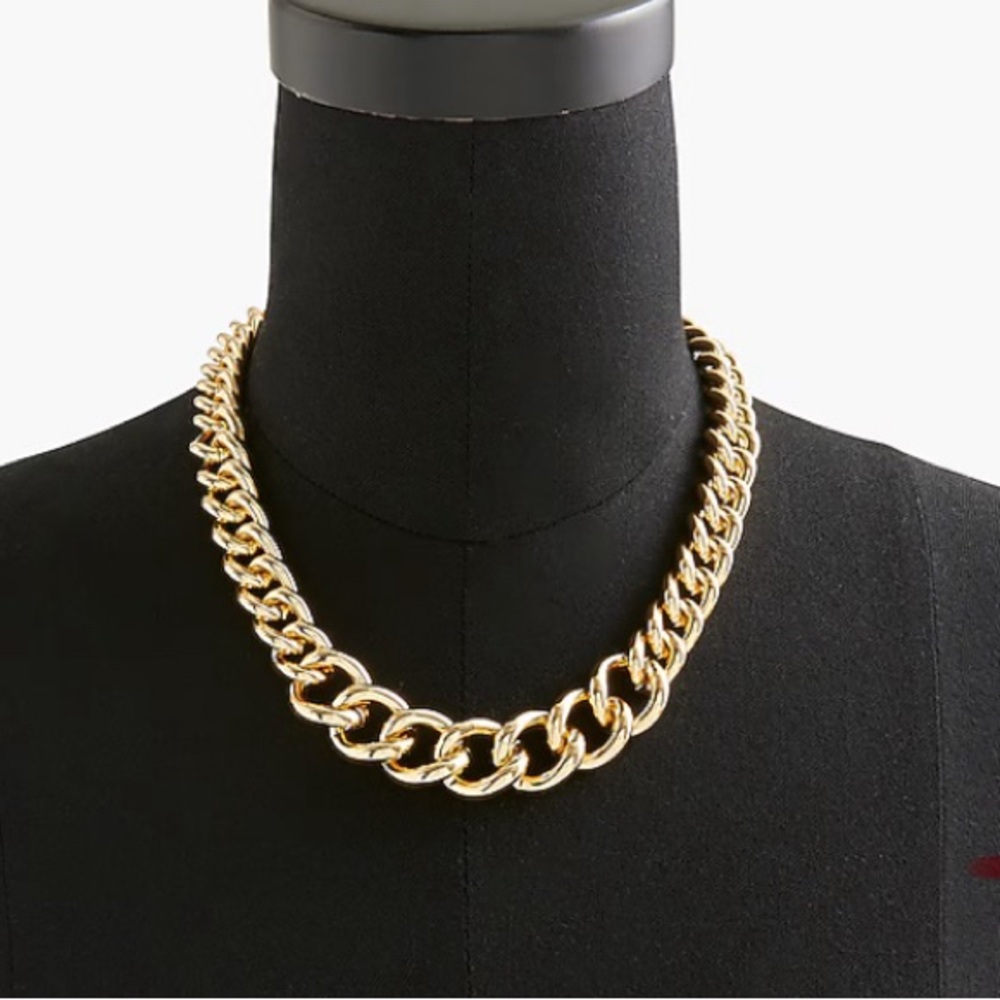 NEW J. Crew Curb Chain Link Gold Tone Classic Graduated Chunky Necklace